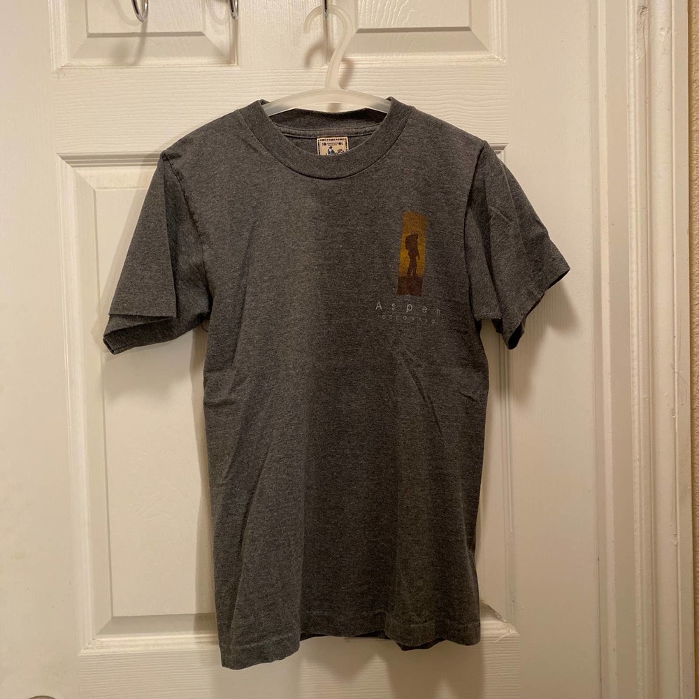 Heather Gray Aspen Colorado t-shirt with hiker - Unisex S